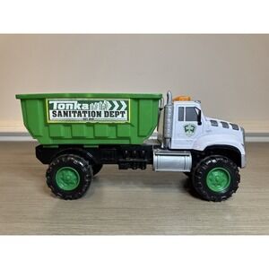 2013 Tonka Hasbro Funrise Sanitation Dept Truck White Green Lights Sound
